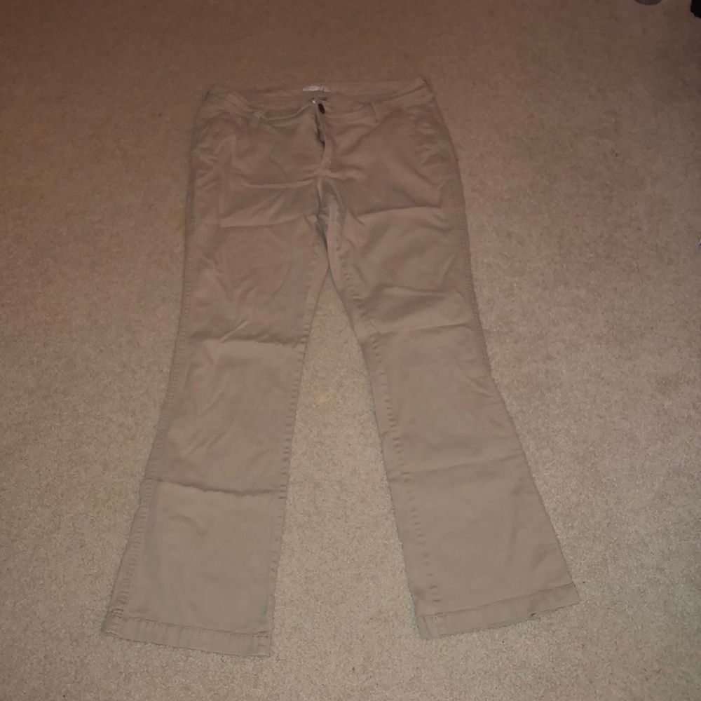 Old navy khaki boot leg pants women